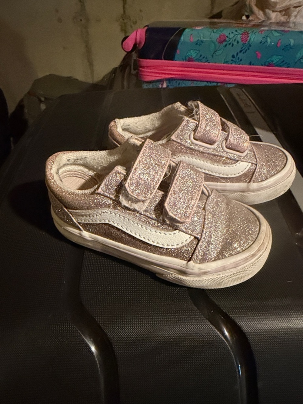 Vans Kids Glitter Velcro Sneakers - Rose Gold